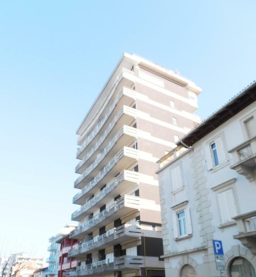 Condominio Martini Grado Esterno foto